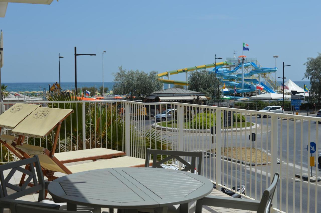 Hotel Riva E Mare Rimini Ngoại thất bức ảnh