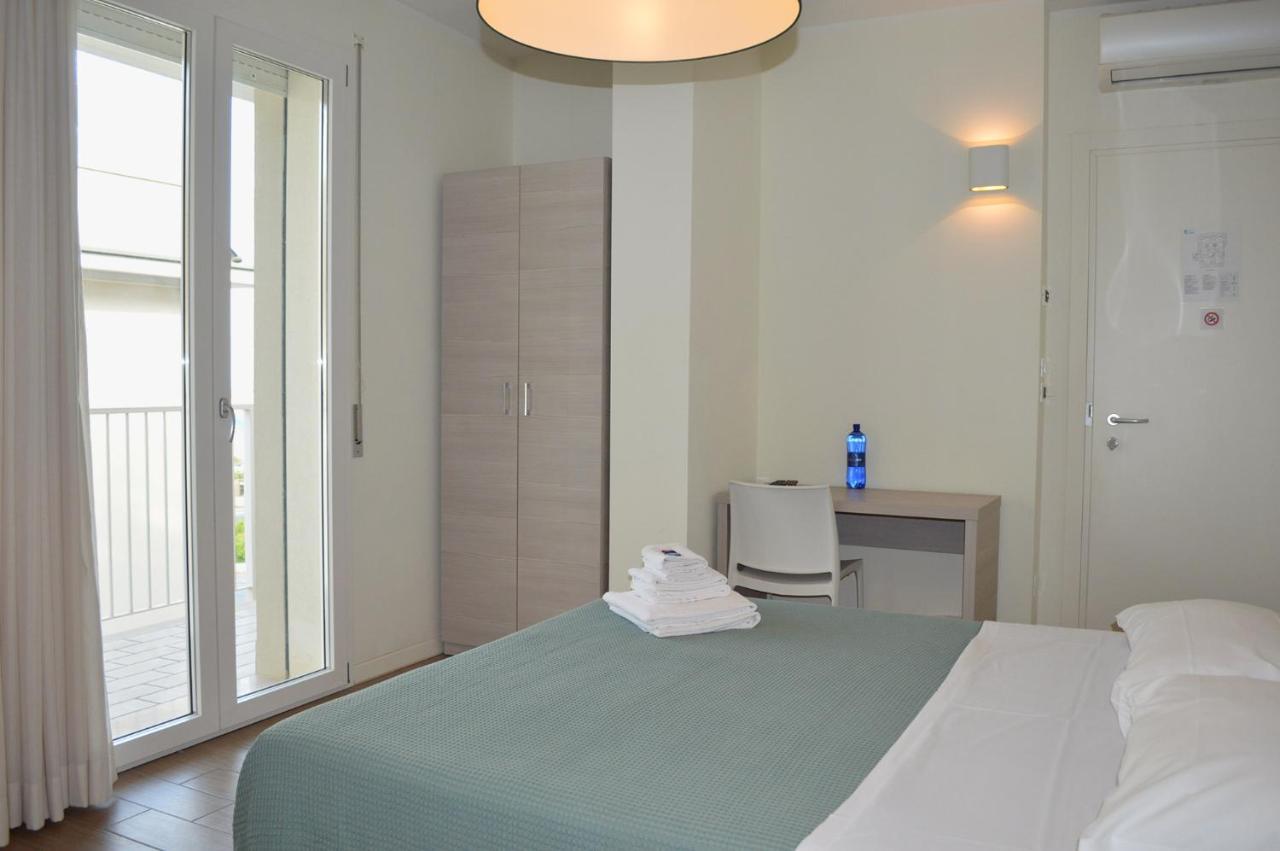 Hotel Riva E Mare Rimini Ngoại thất bức ảnh