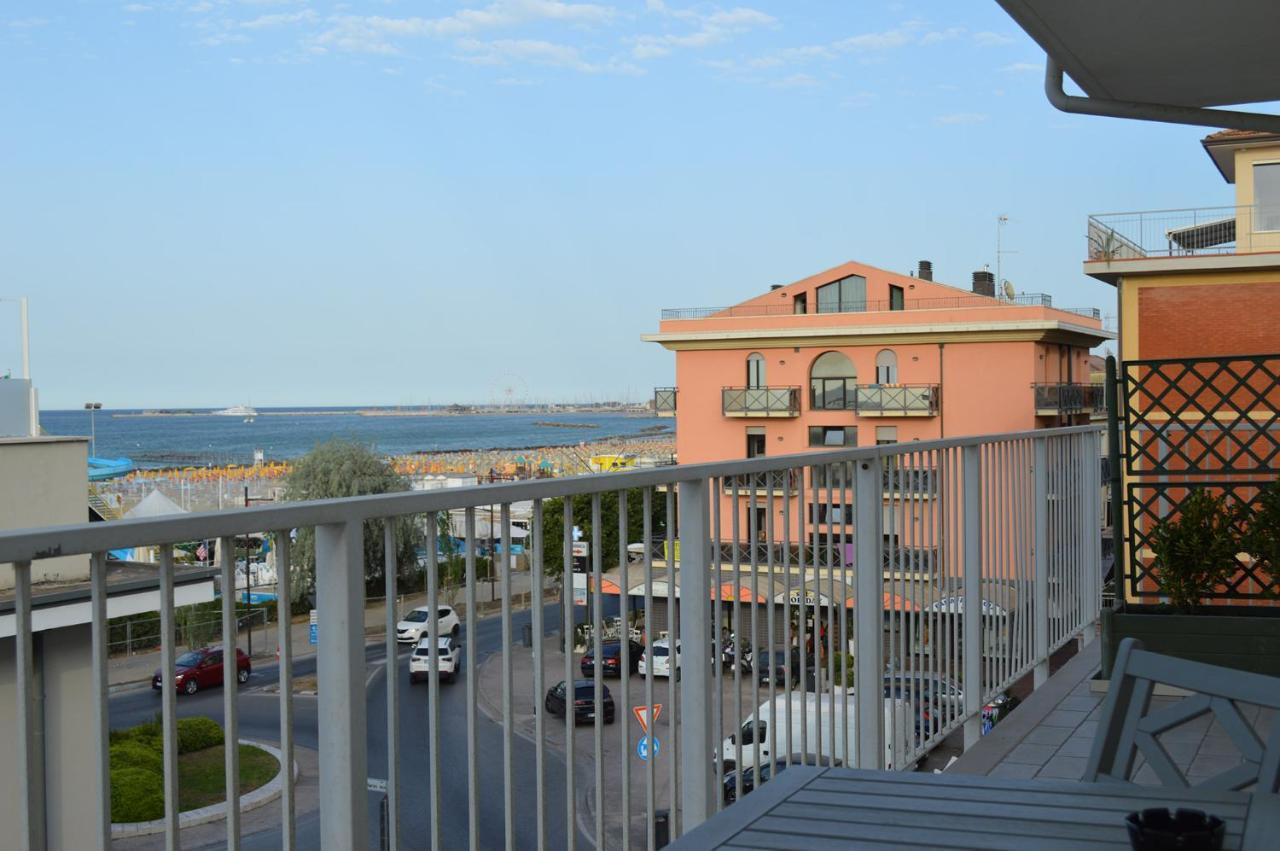 Hotel Riva E Mare Rimini Ngoại thất bức ảnh
